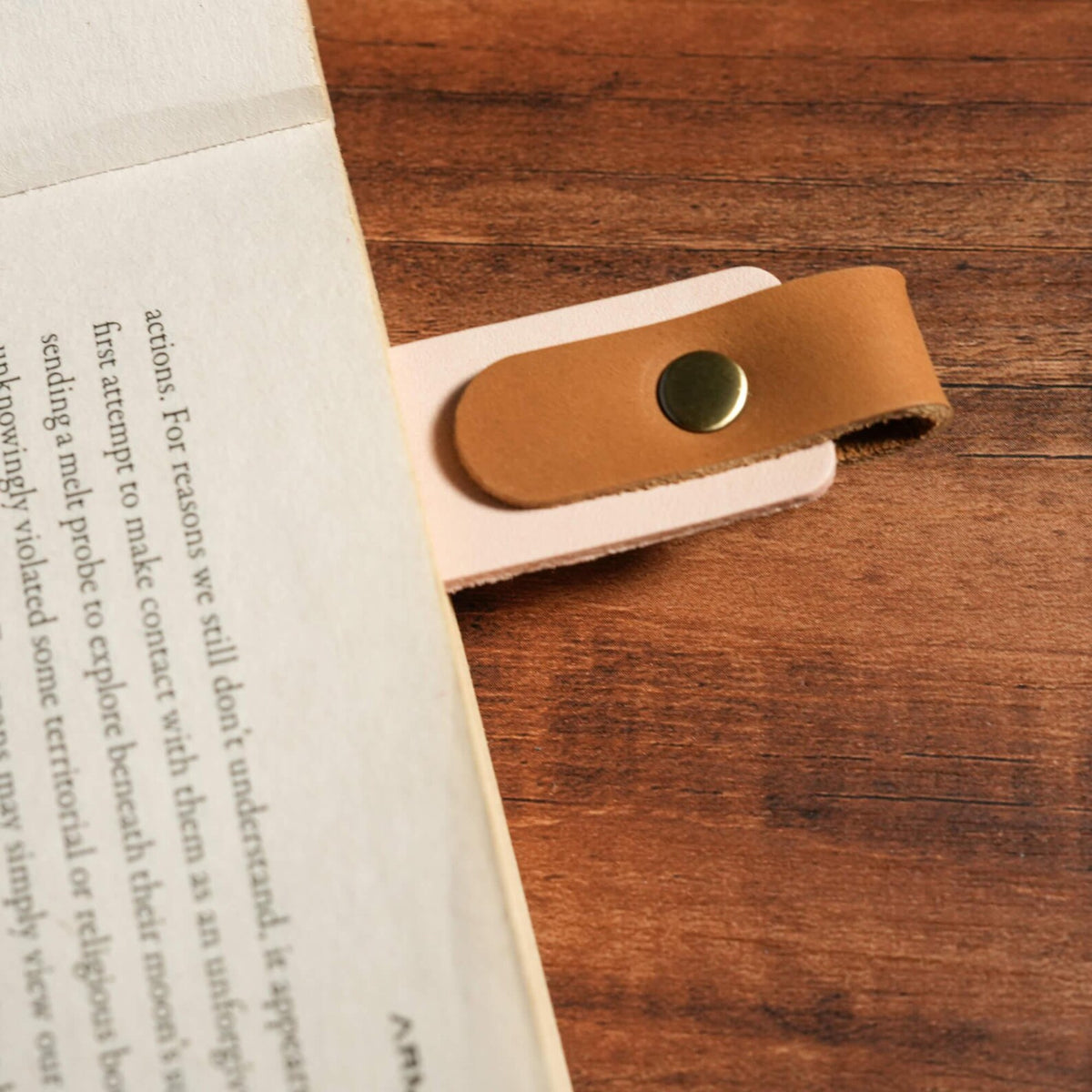 Curato Space - Custom Engraved Leather Bookmark with Pen Holder